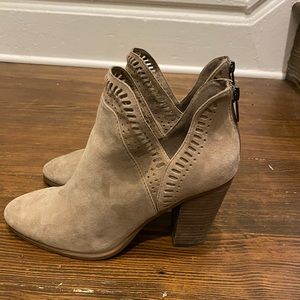 Vince Camuto Bootie